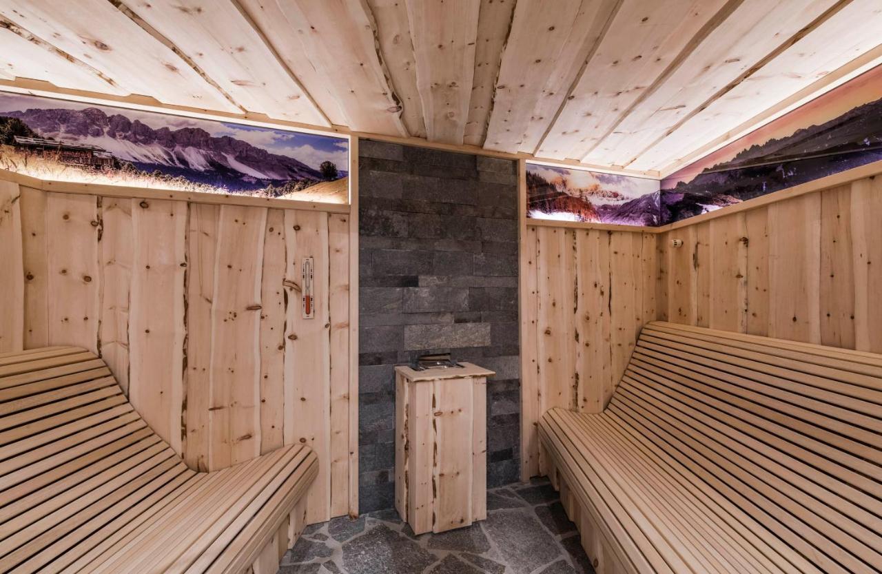 Waldheim Appartements Bressanone Bagian luar foto
